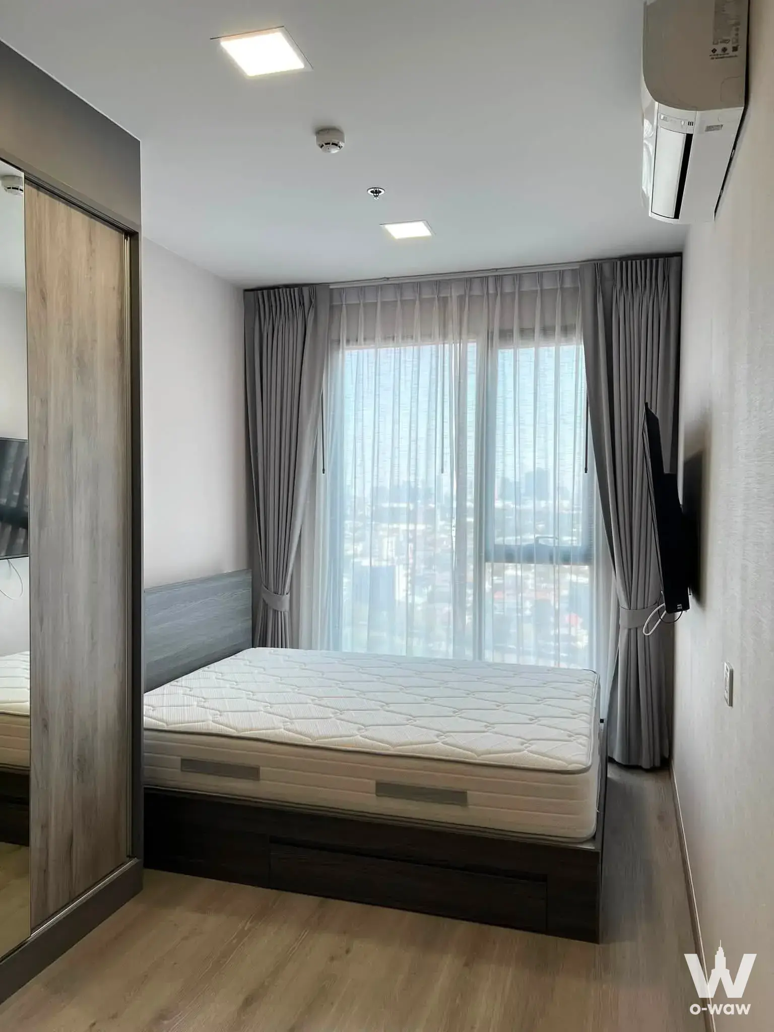 Condo with 1 bedroom for sale at The Privacy Taopoon Interchange — photo 1 of 5