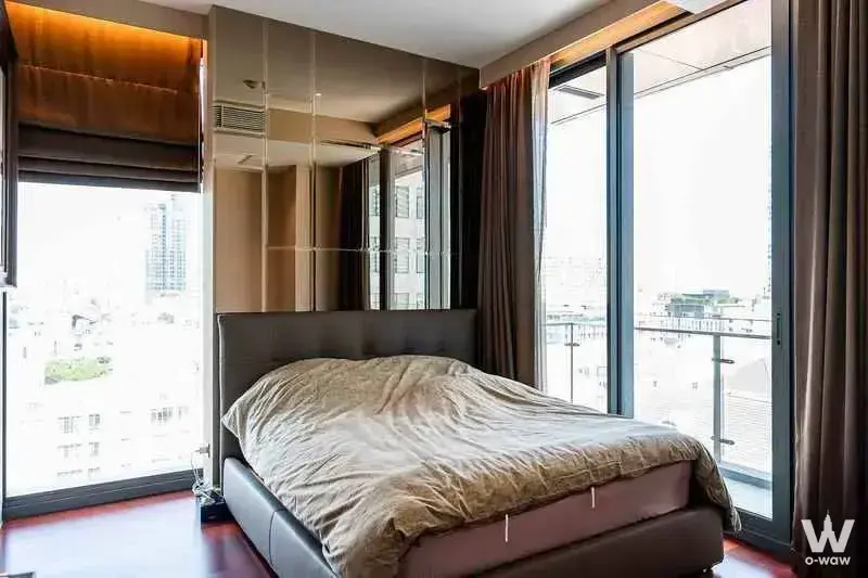 Condo with 2 bedrooms for rent at KHUN by YOO — photo 4 of 5