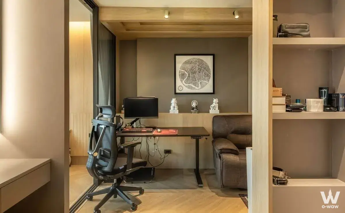 Condo with 1 bedroom for sale at Life One Wireless — photo 2 of 5