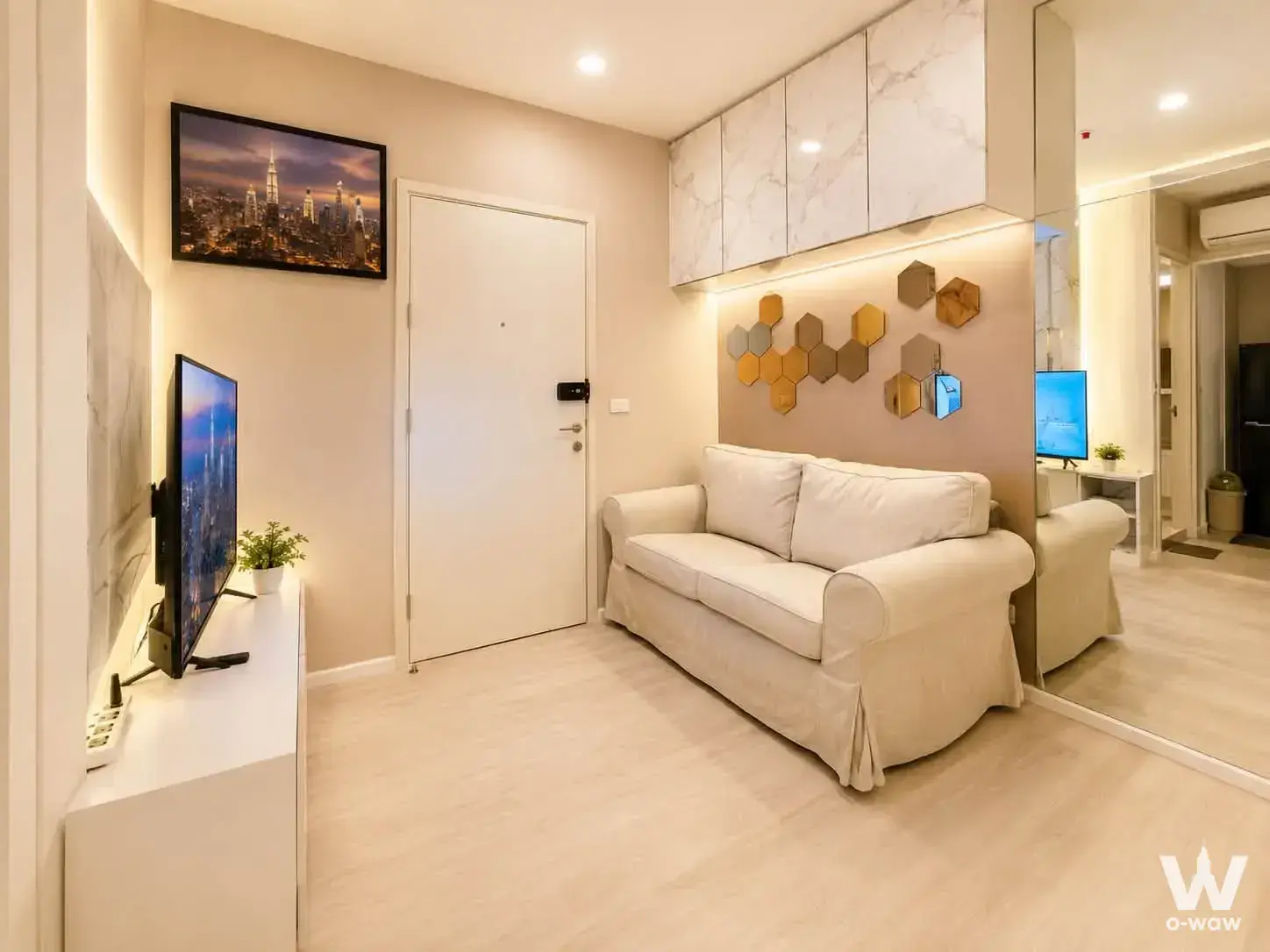 Condo with 1 bedroom for rent at Aspire Sathorn - Tha Phra — photo 2 of 4