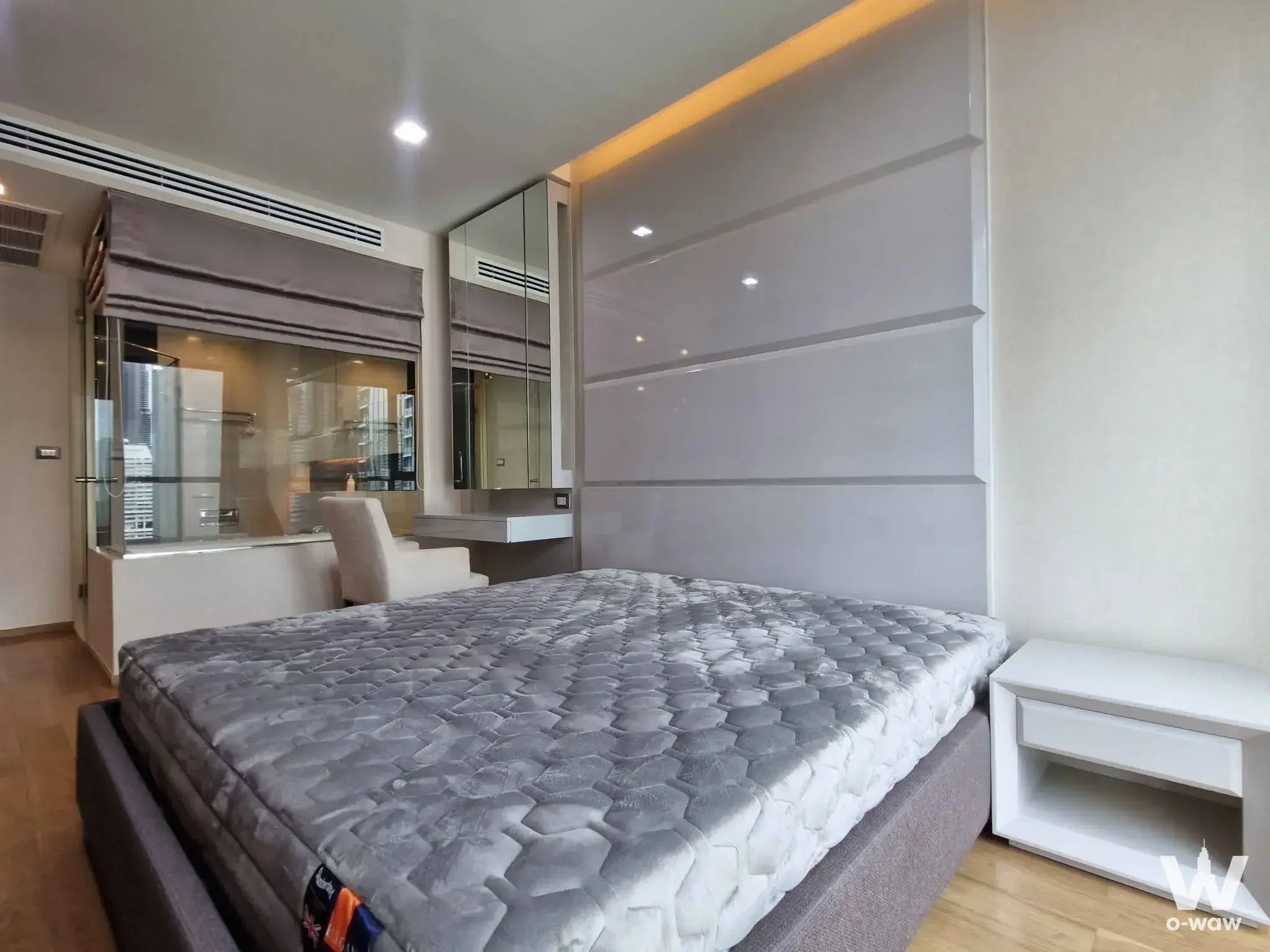 Condo with 1 bedroom for rent at The Address Sathon — photo 5 of 5