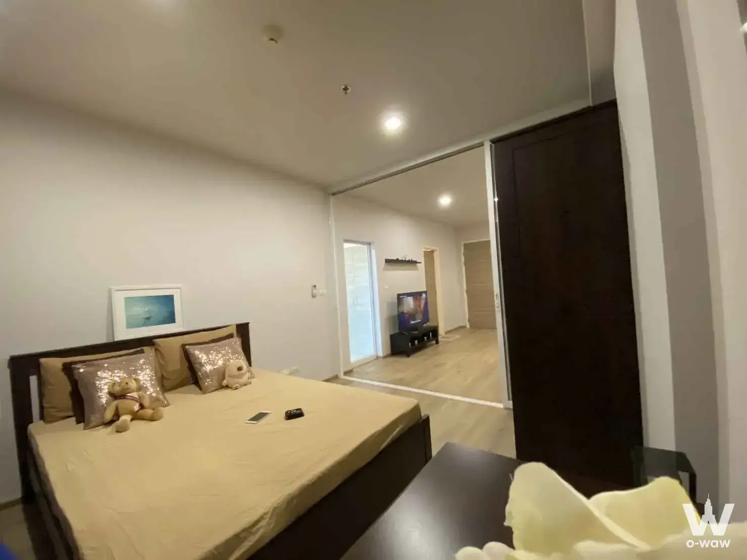 Condo with 1 bedroom for rent at Hive Taksin Condominium — photo 4 of 5