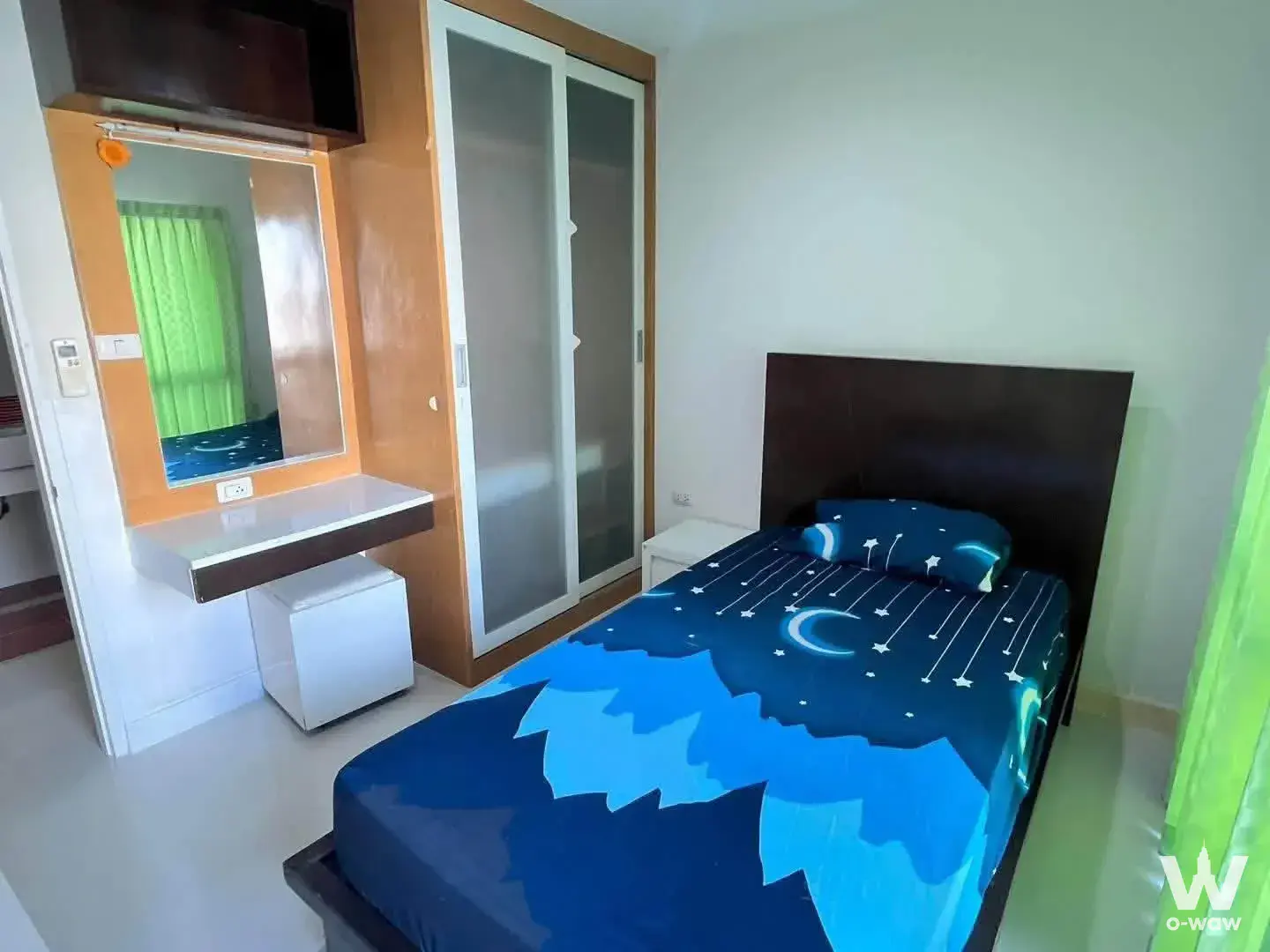 Condo with 2 bedrooms for rent at The Green 2 Condominium — photo 2 of 5