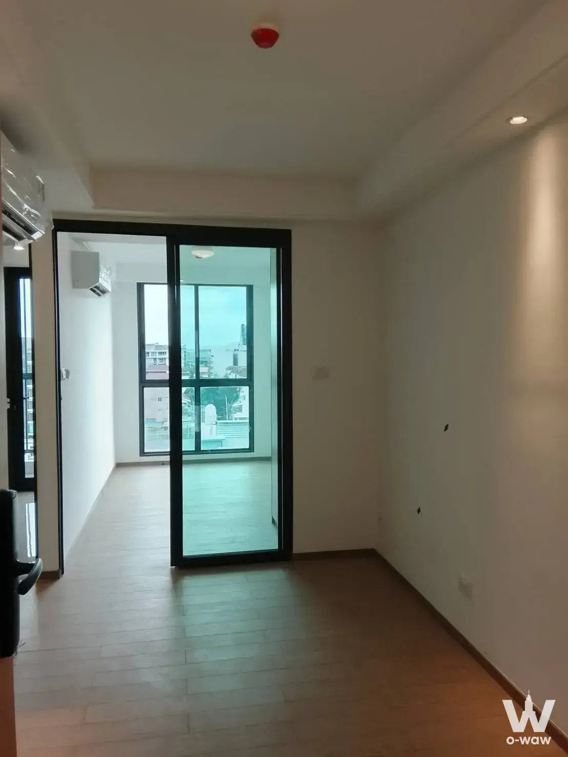Condo with 1 bedroom for rent at Regal Srinakarin 40 — photo 1 of 4