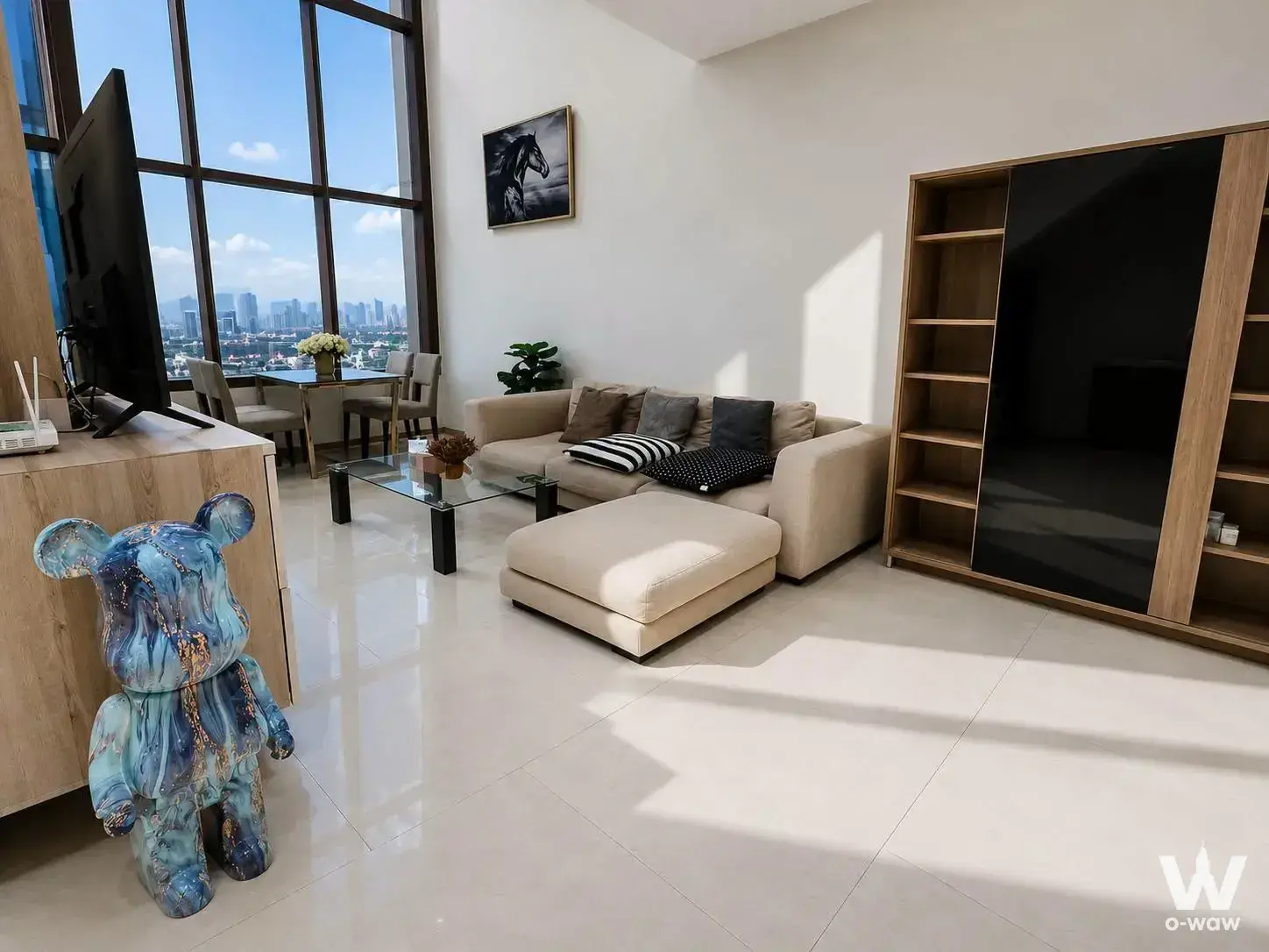 Condo with 1 bedroom for rent at The Emporio Place — photo 3 of 4