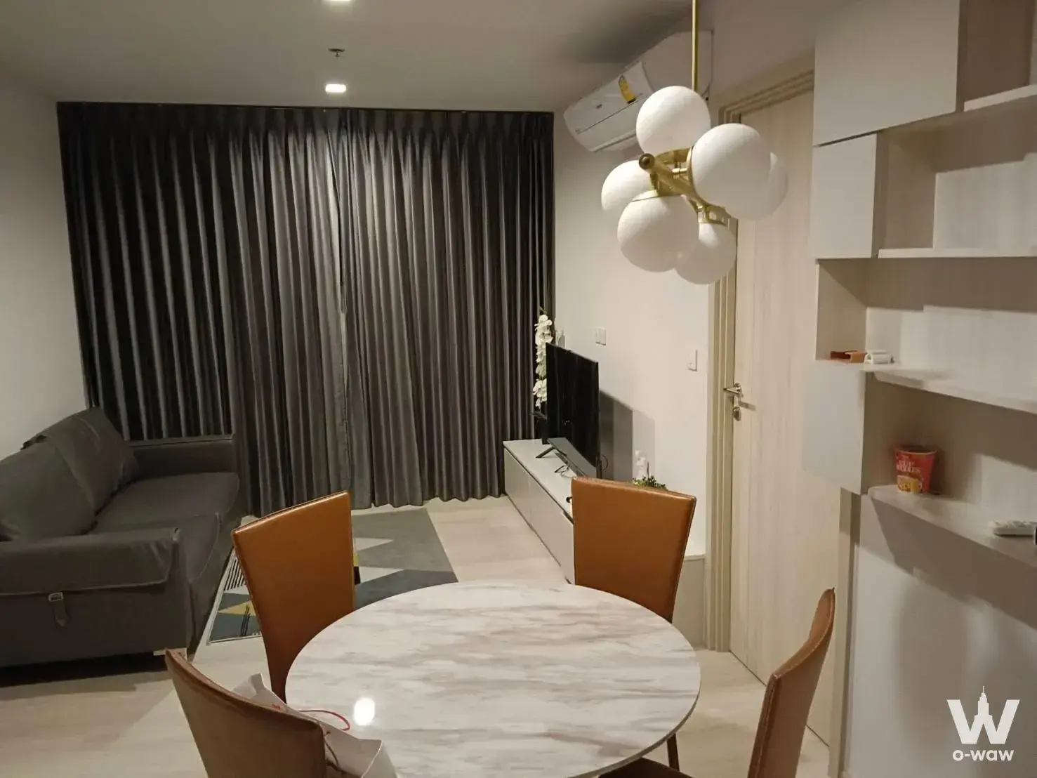Condo with 2 bedrooms for rent at Life One Wireless — photo 3 of 5