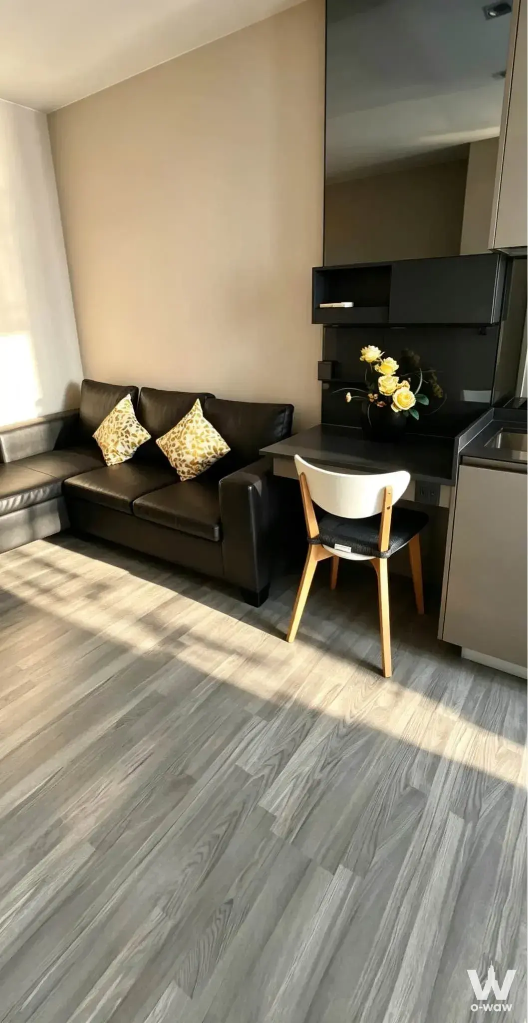 Condo with 1 bedroom for rent at The Room Sukhumvit 69 — photo 1 of 5