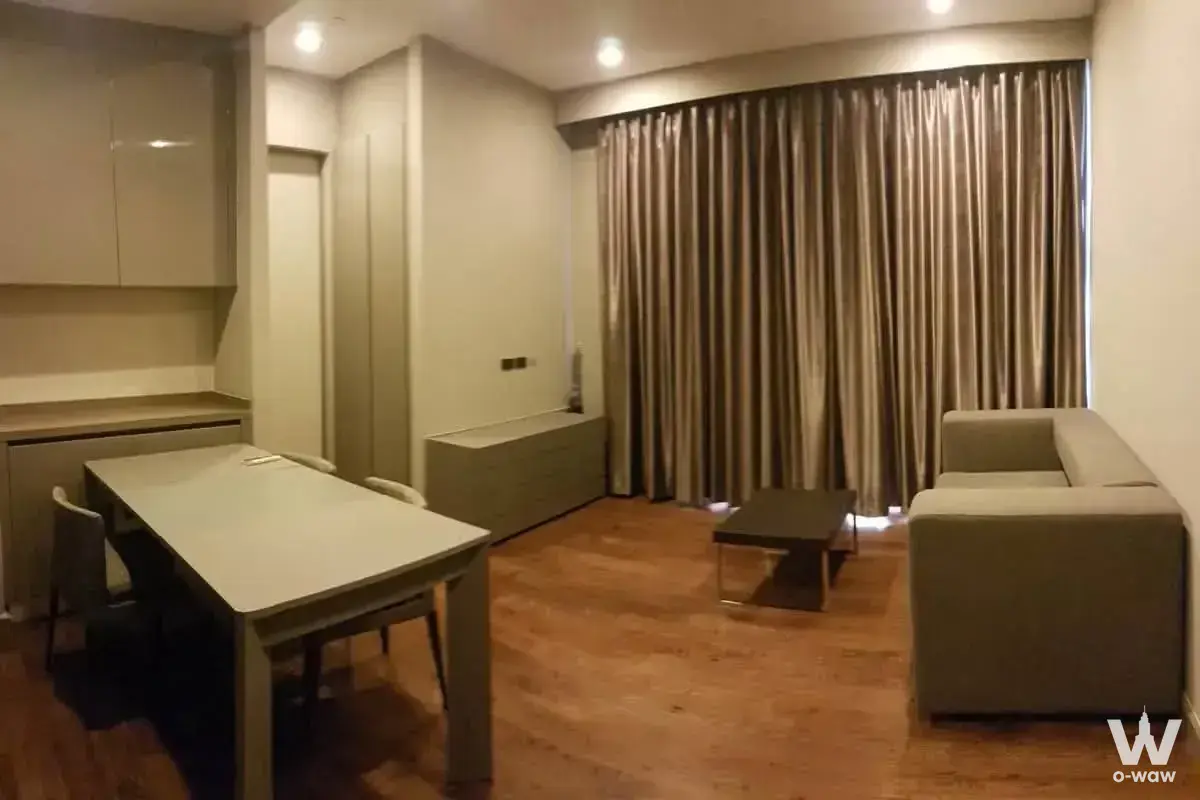 Condo with 1 bedroom for sale at M Silom — photo 2 of 5