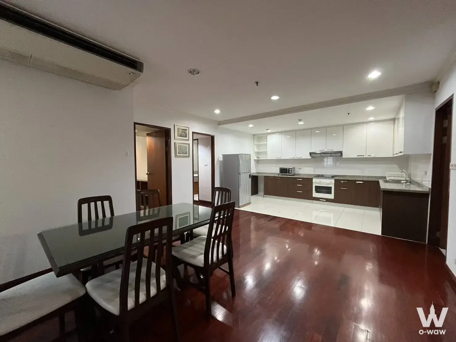 Condo with 2 bedrooms for rent at Baan Suanpetch — photo 3 of 5