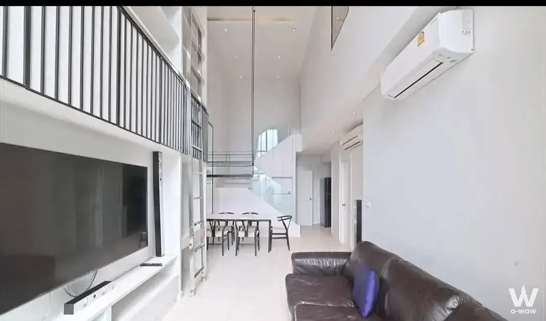 Condo with 2 bedrooms for rent at Villa Asoke Condominium — photo 3 of 5