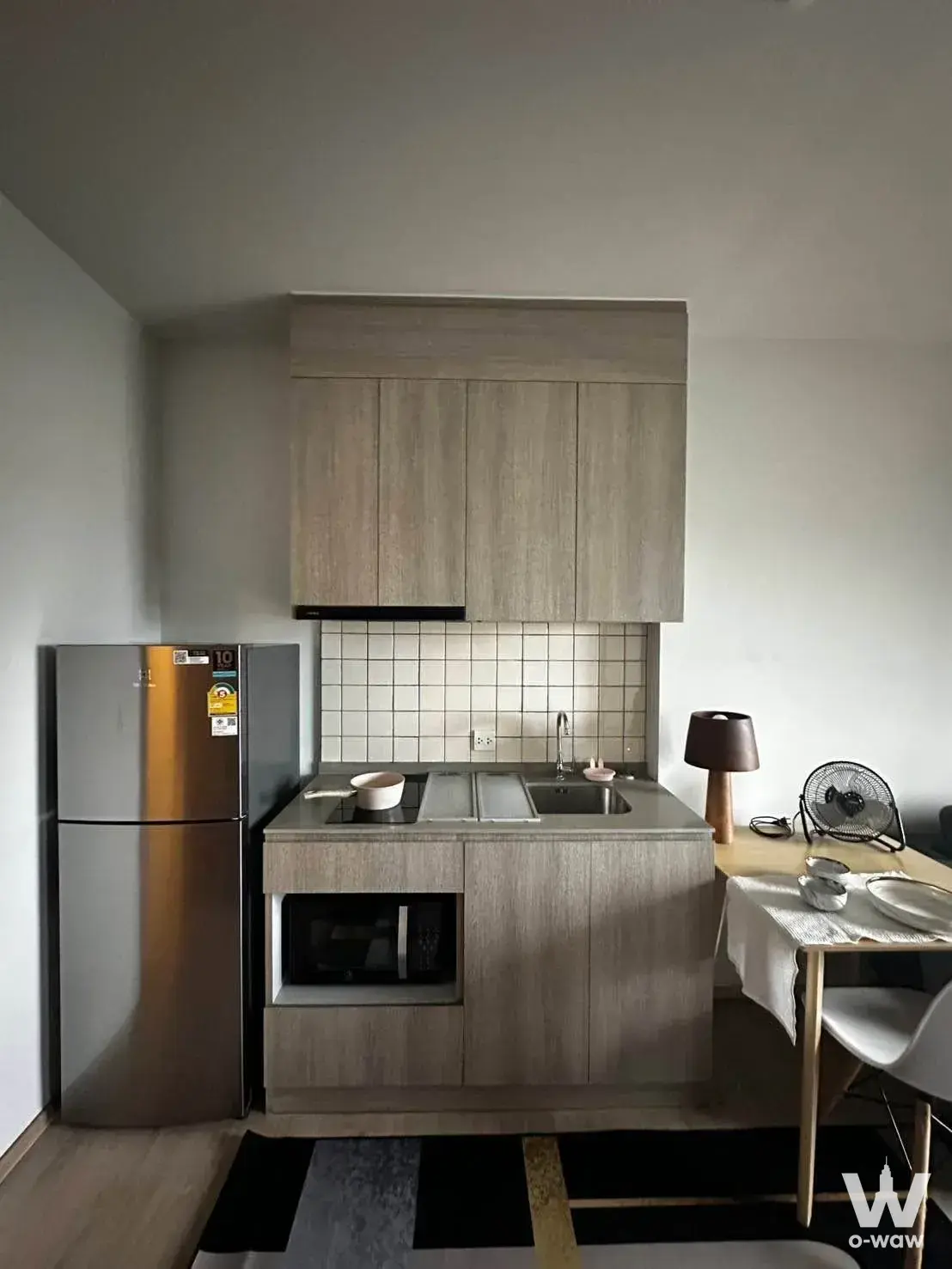 Condo with 1 bedroom for rent at Metris Phatthanakan-Ekkamai — photo 1 of 4