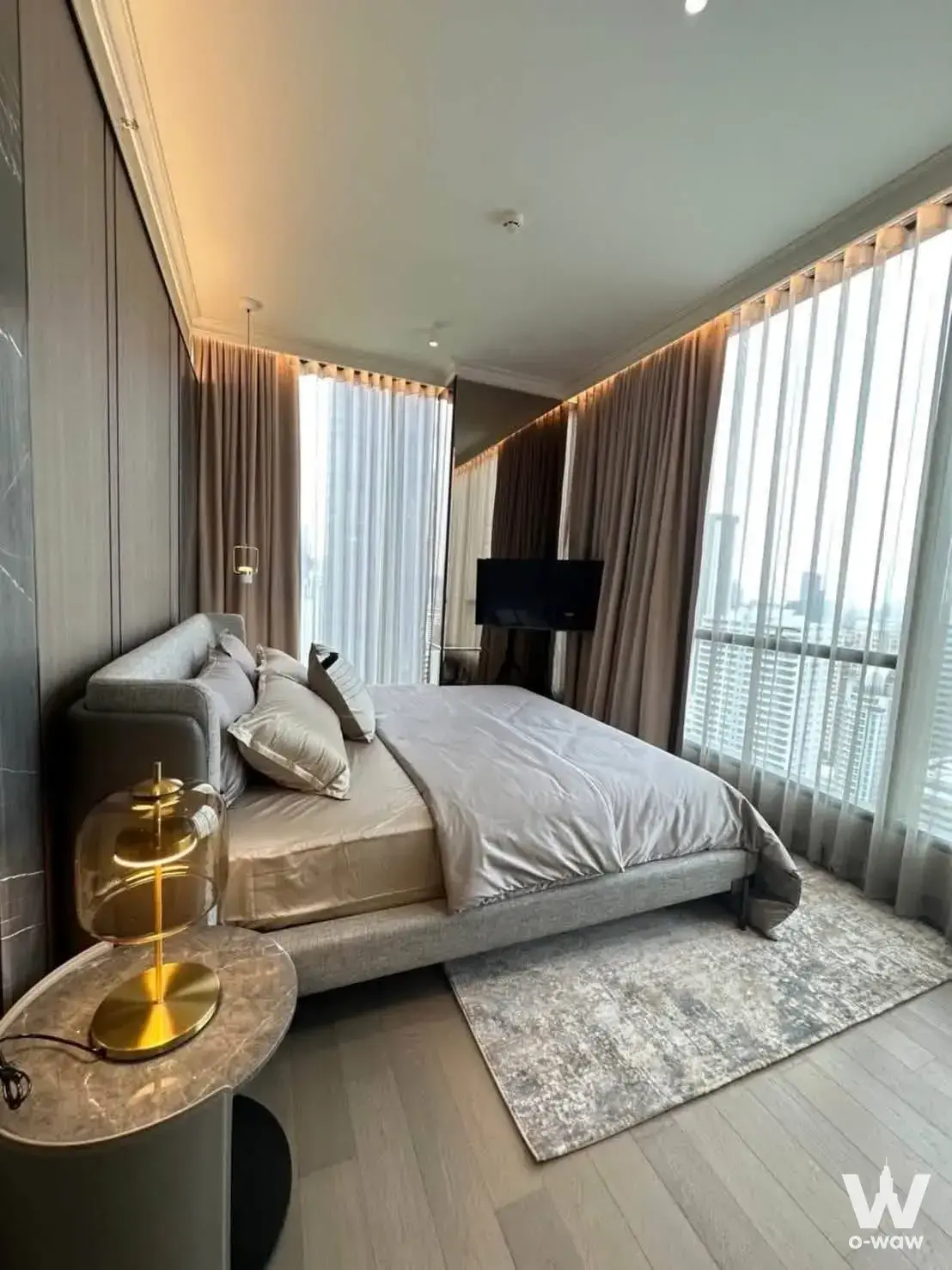 Condo with 2 bedrooms for rent at Noble Around Sukhumvit 33 — photo 2 of 5