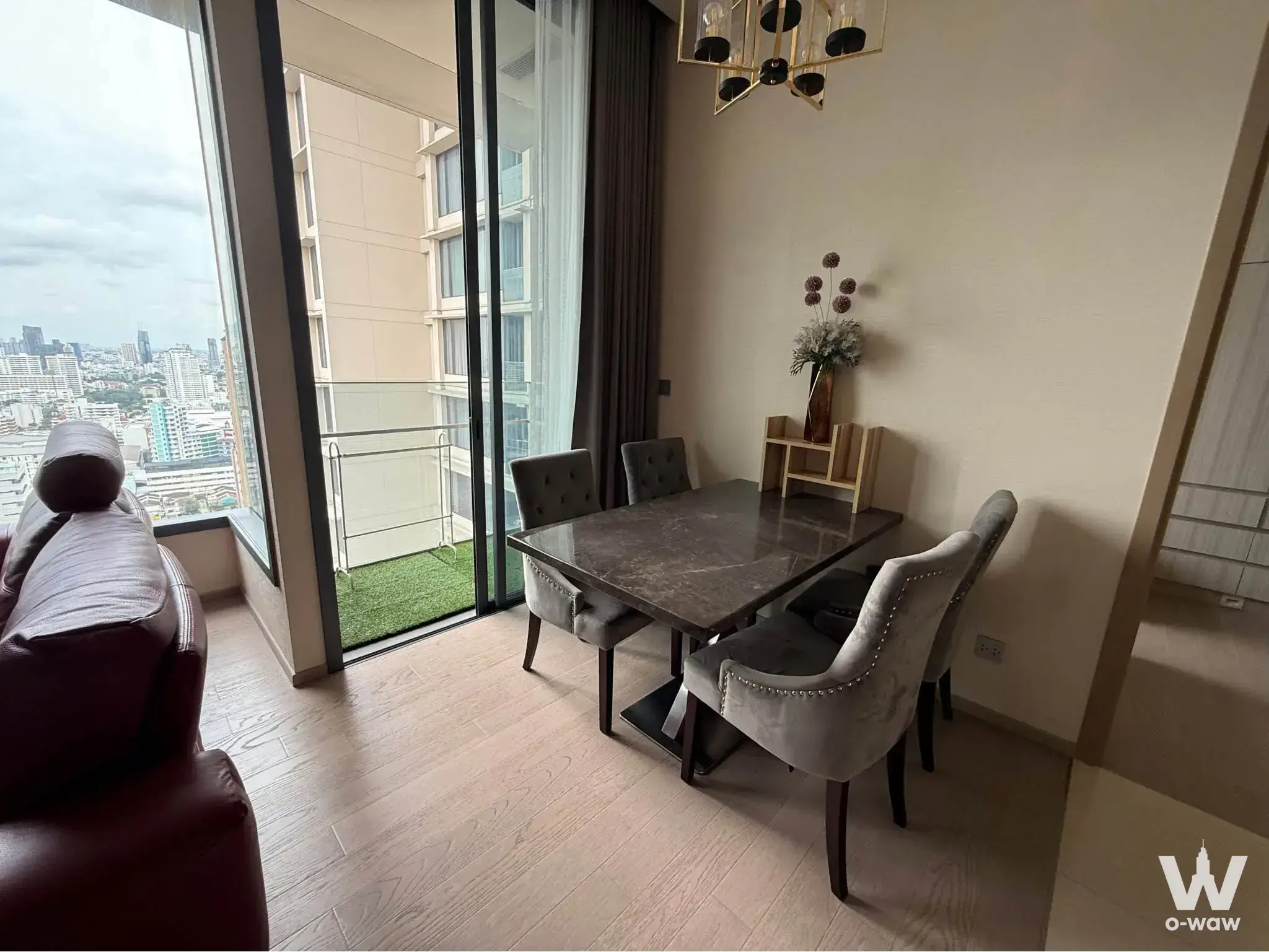Condo with 2 bedrooms for rent at THE ESSE ASOKE — photo 2 of 5