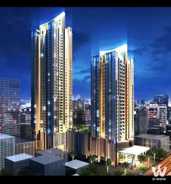 Condo with 1 bedroom for sale at Circle Condominium — photo 1 of 3