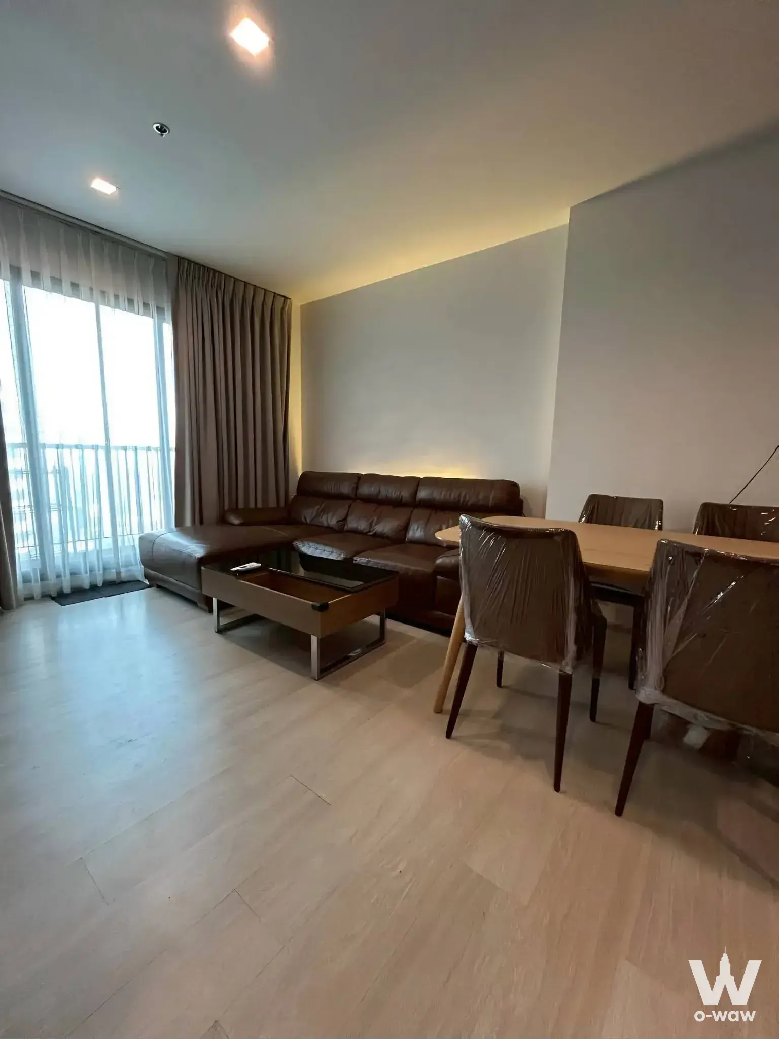 Condo with 2 bedrooms for rent at Life One Wireless — photo 5 of 5