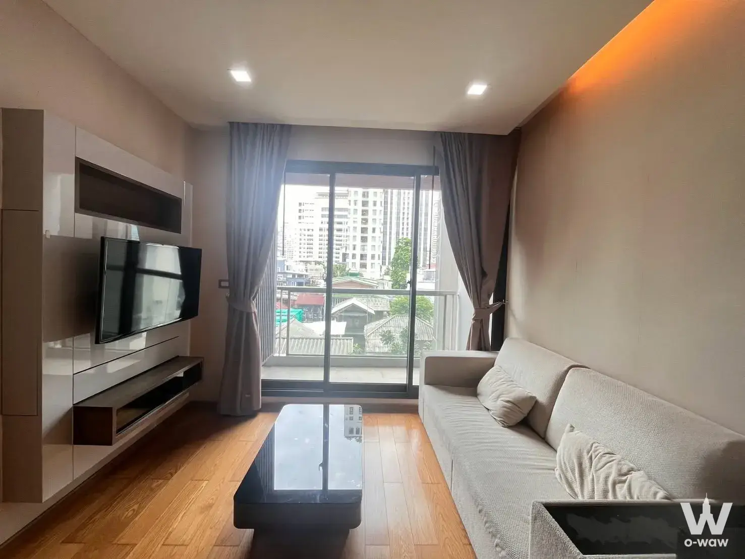 Condo with 1 bedroom for rent at The Address Sathon — photo 1 of 5