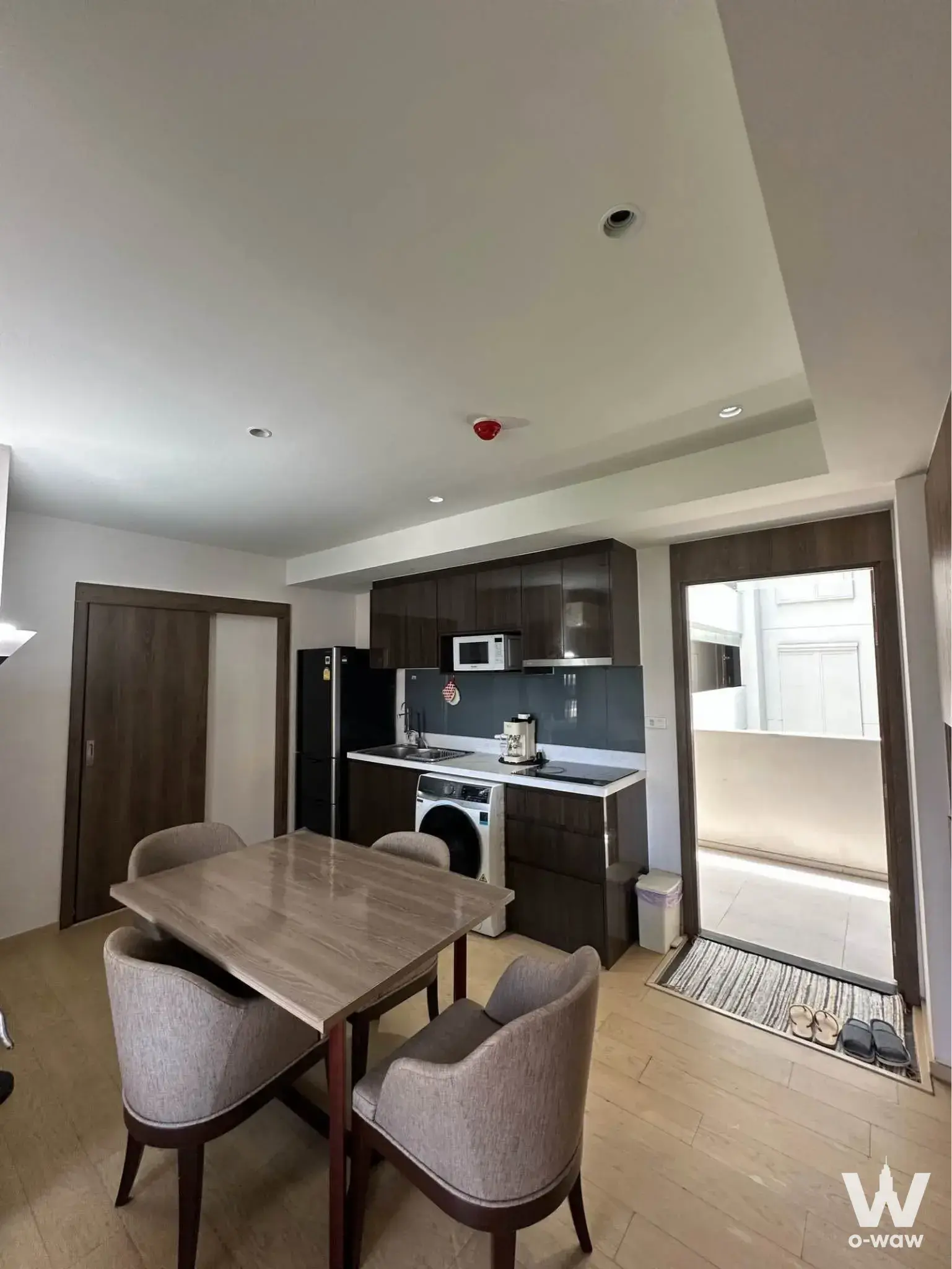 Condo with 2 bedrooms for rent at Runesu Thonglor 5 — photo 4 of 4