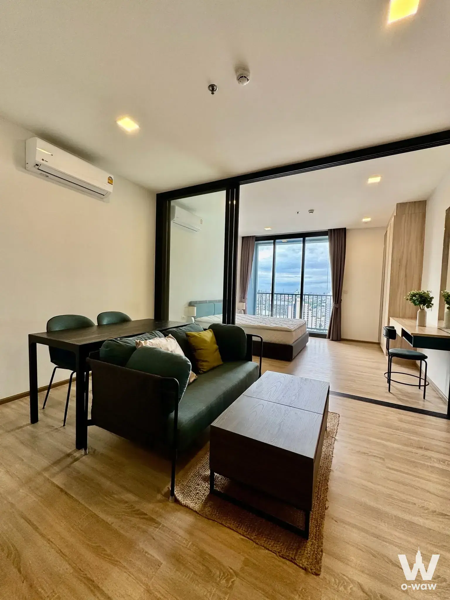 Condo with 1 bedroom for rent at XT Phayathai — photo 3 of 4