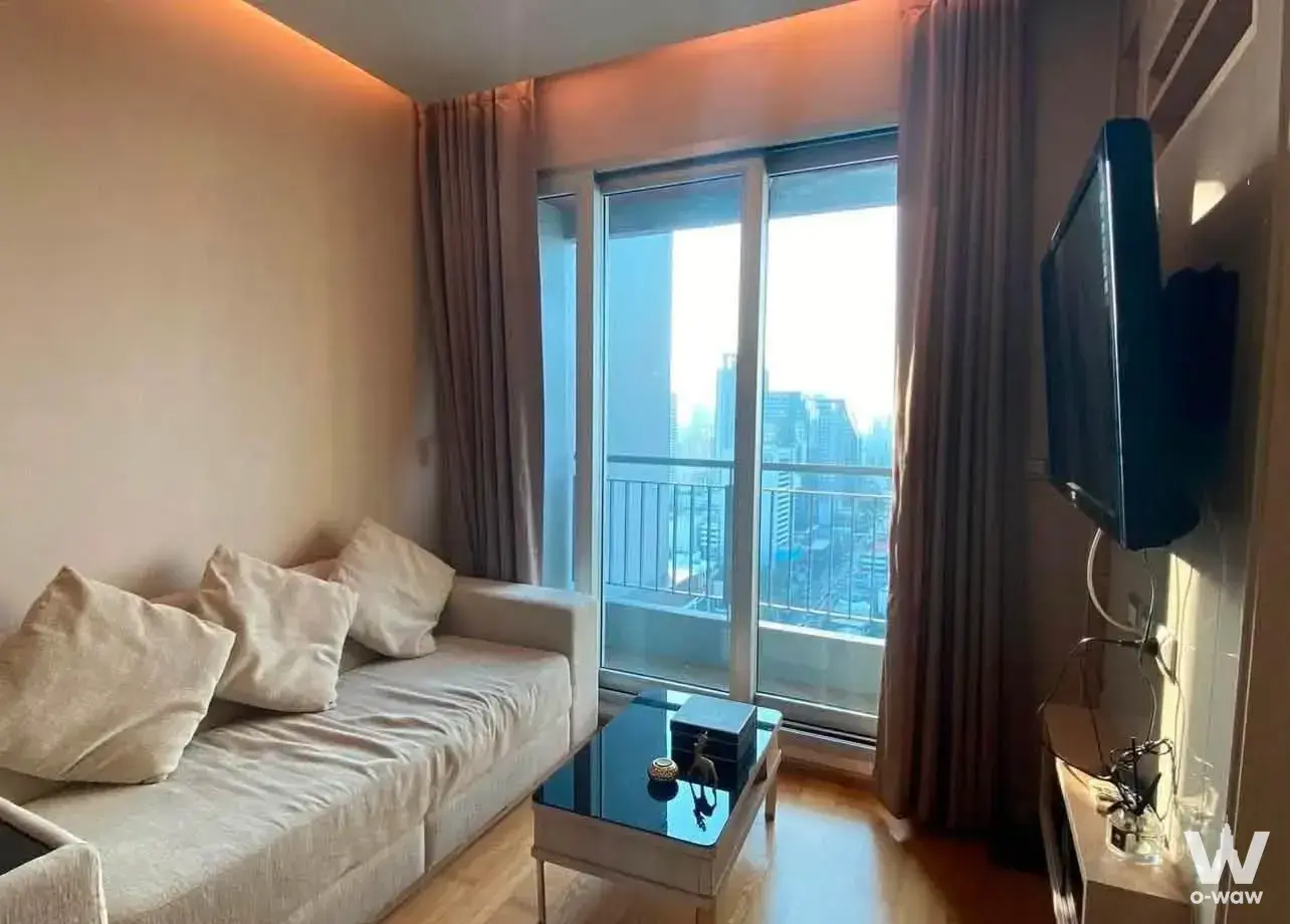 Condo with 1 bedroom for rent at The Address Asoke — photo 3 of 5