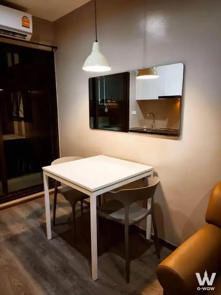 Condo with 1 bedroom for rent at Rich Park Triple Station — photo 4 of 5