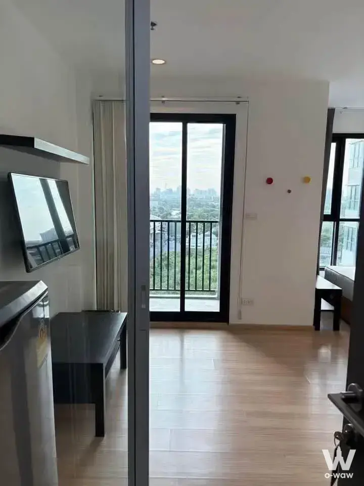 Condo with 1 bedroom for rent at THE BASE Rama 9-Ramkhamhaeng — photo 2 of 5