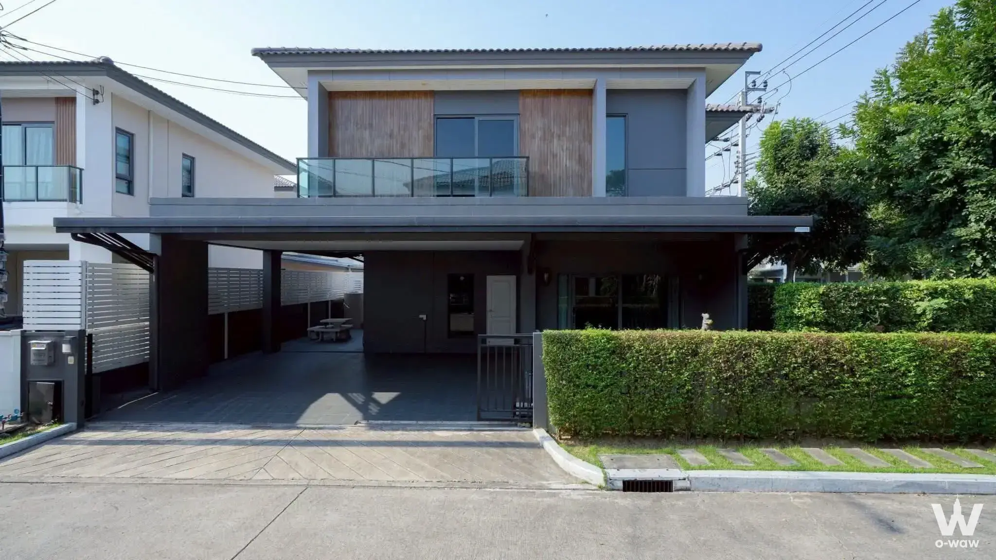 House with 4 bedrooms for sale at Near Ratchaphruek - Kanjanapisek Road, Bangkok — photo 1 of 5