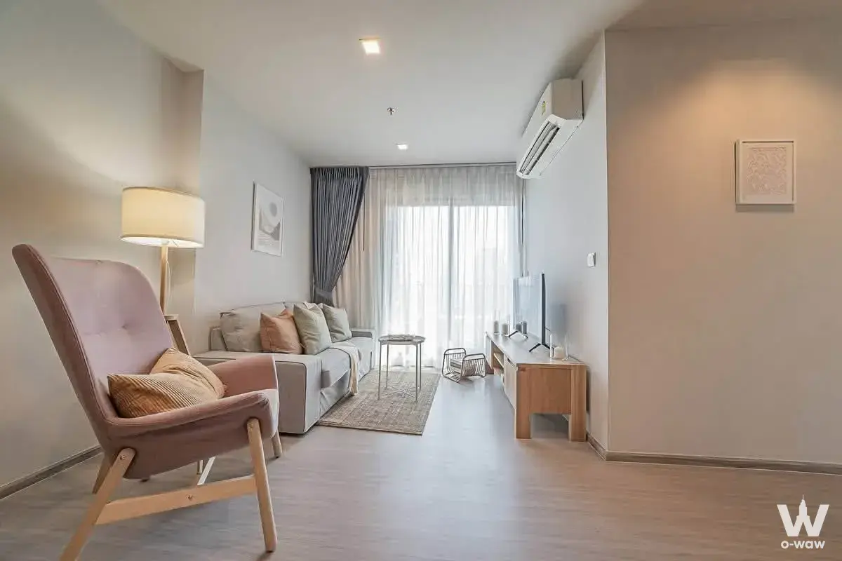 Condo with 2 bedrooms for rent at Life Asoke - Rama 9 — photo 2 of 5