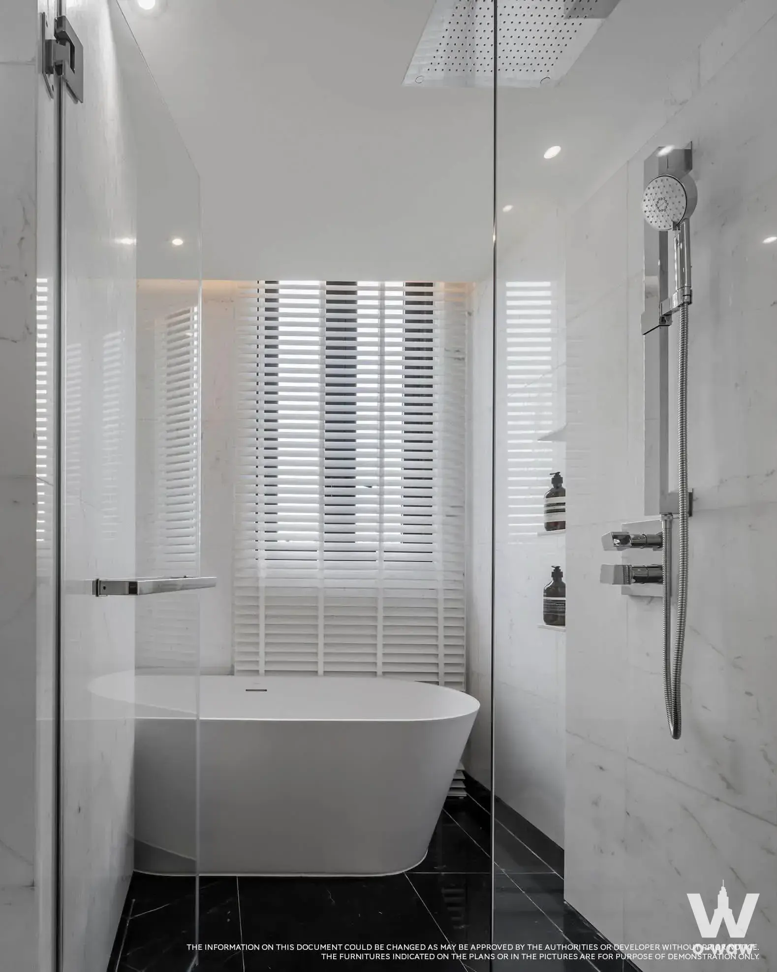 Condo with 2 bedrooms for sale at MUNIQ Sukhumvit 23 — photo 4 of 5