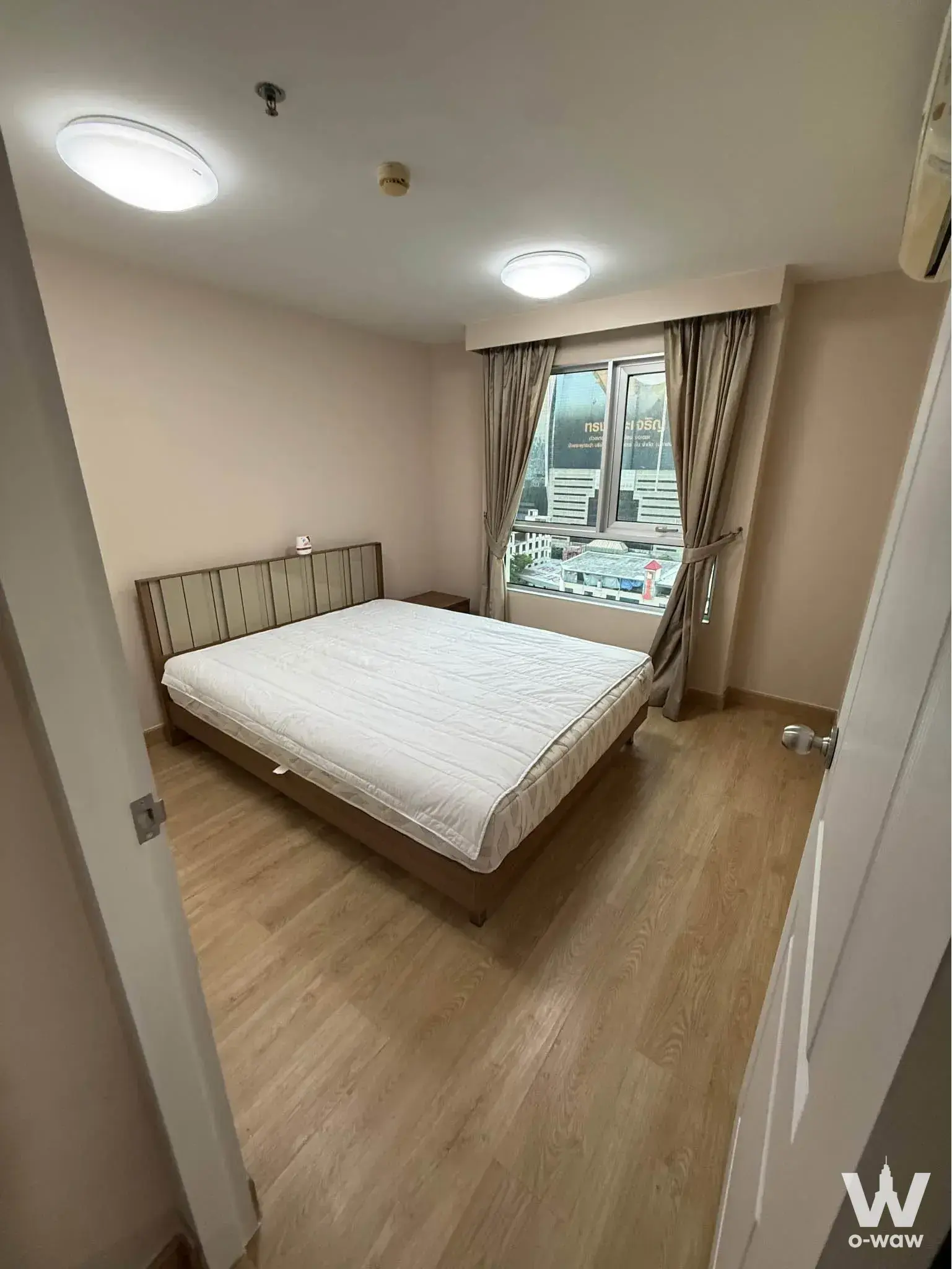 Condo with 1 bedroom for rent at Belle Grand Rama 9 — photo 3 of 5