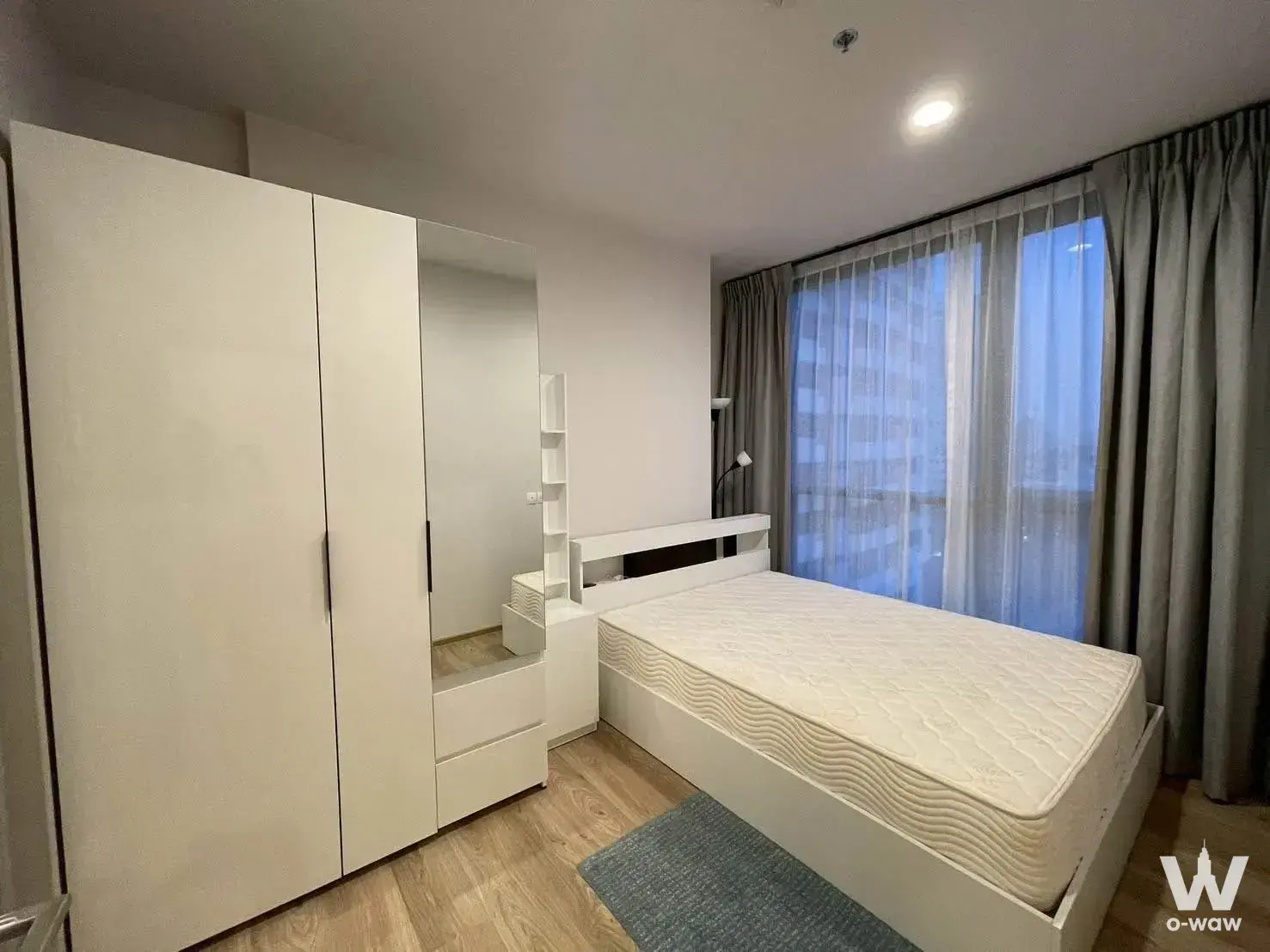 Condo with 2 bedrooms for rent at Oka Haus — photo 2 of 6