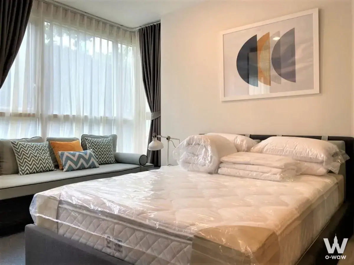 Condo with 1 bedroom for rent at XT HUAIKHWANG — photo 3 of 5