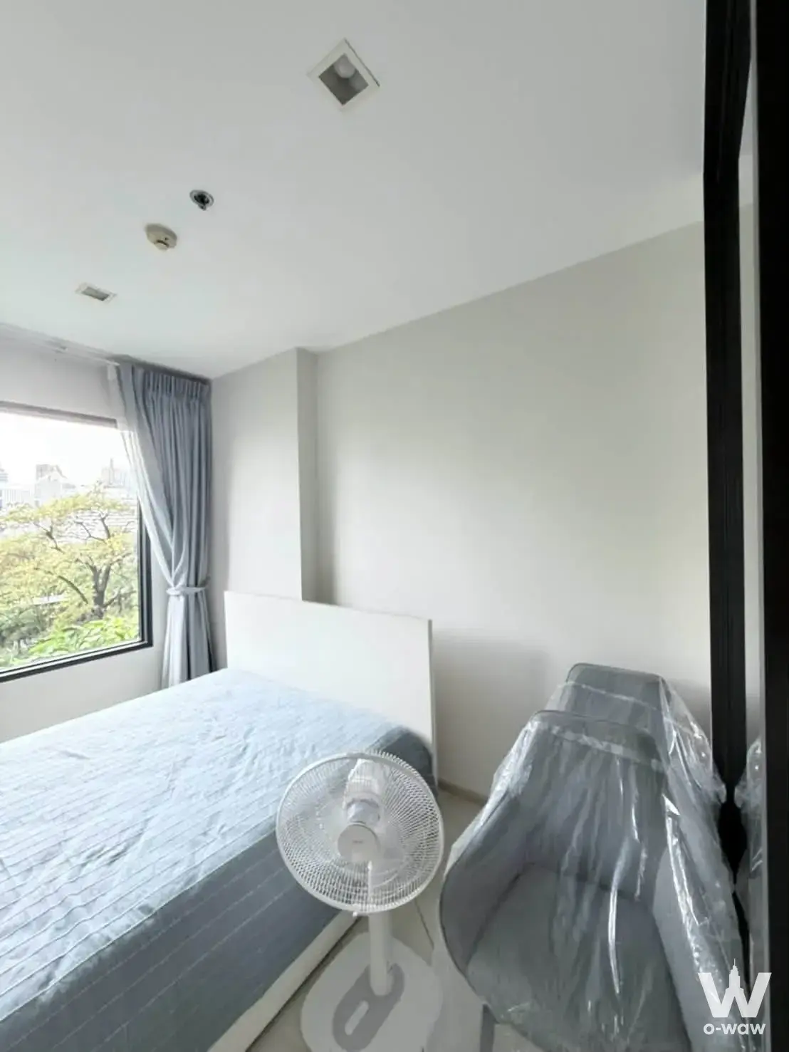Condo with 1 bedroom for rent at Life One Wireless — photo 4 of 5