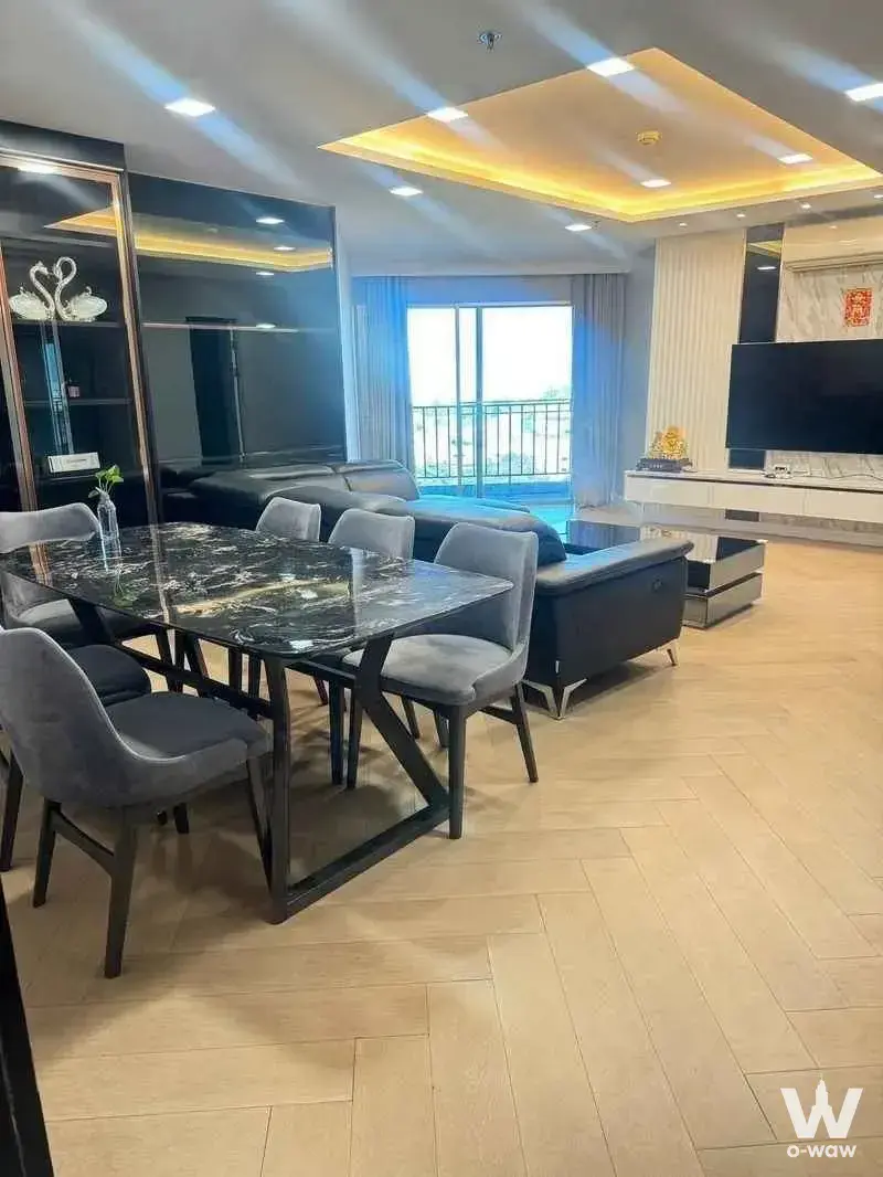 Condo with 3 bedrooms for rent at Belle Grand Rama 9 — photo 5 of 5