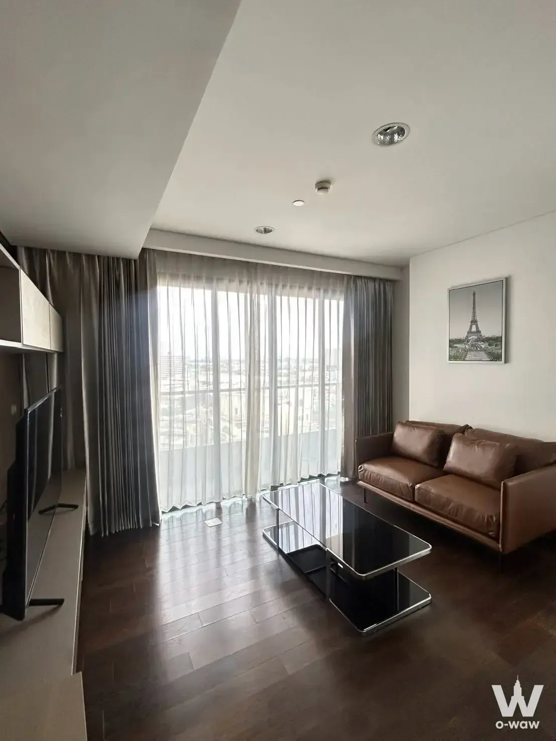 Commercial with 2 bedrooms for rent at The Lumpini 24 — photo 2 of 5