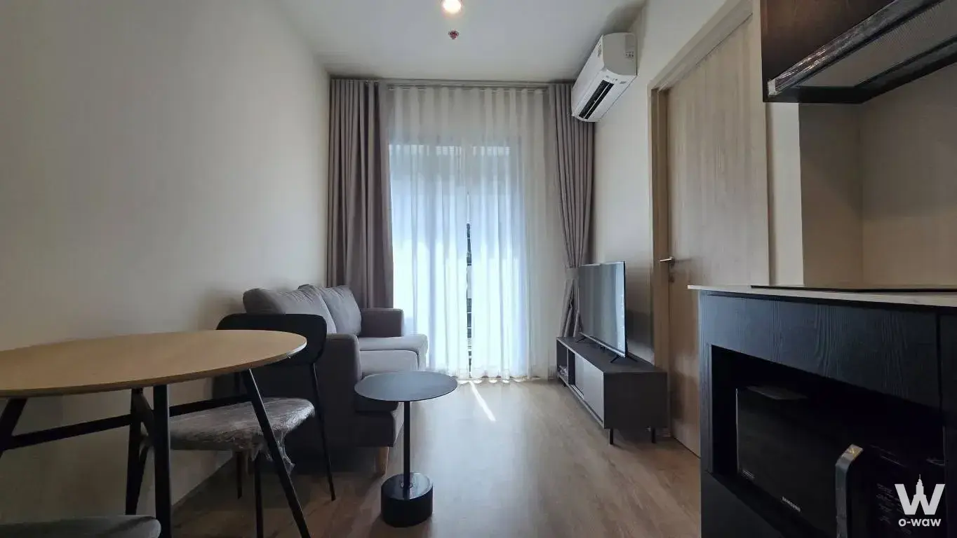 Condo with 1 bedroom for rent at Nue District R9 — photo 2 of 5