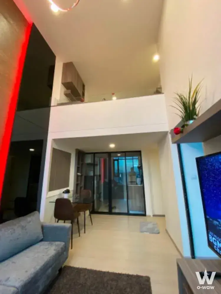 Condo with 2 bedrooms for rent at KnightsBridge Phaholyothin Interchange — photo 2 of 5