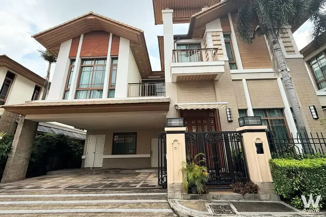 Sukhumvit 67, Phra Khanong Subdistrict, Watthana District, Bangkok 10110