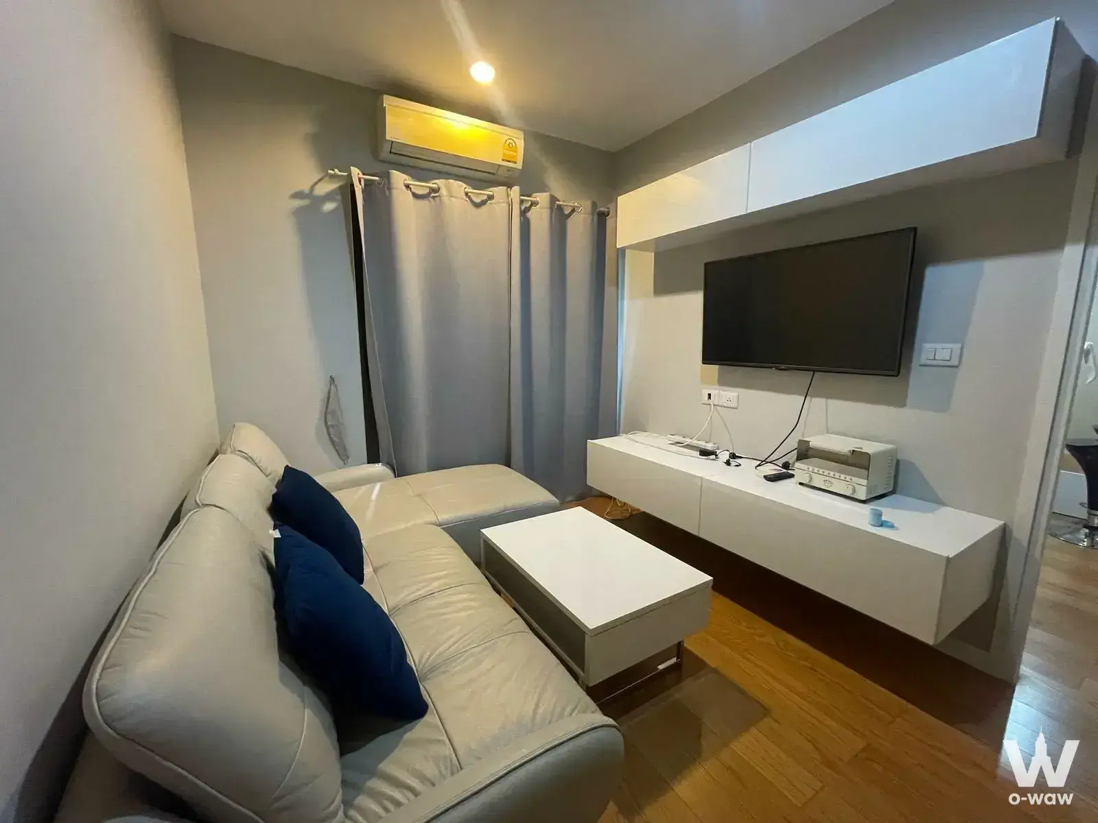 Condo with 1 bedroom for rent at Condolette Dwell Sukhumvit 26 — photo 3 of 4