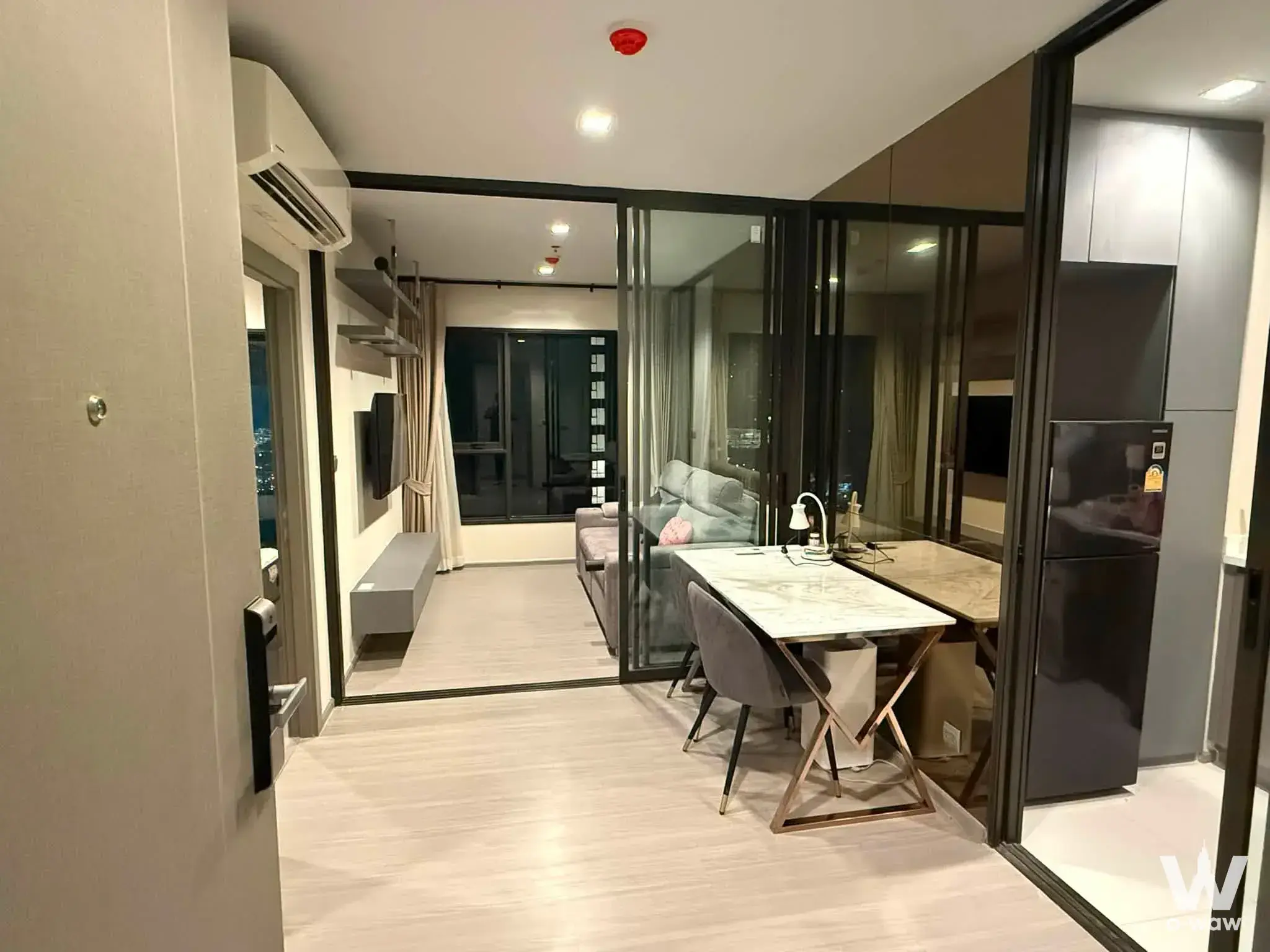 Condo with 1 bedroom for rent at Life Asoke - Rama 9 — photo 1 of 5