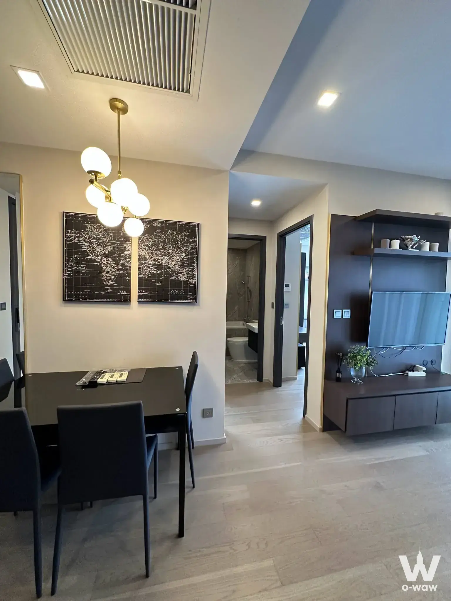 Condo with 2 bedrooms for rent at Ashton Asoke — photo 5 of 5