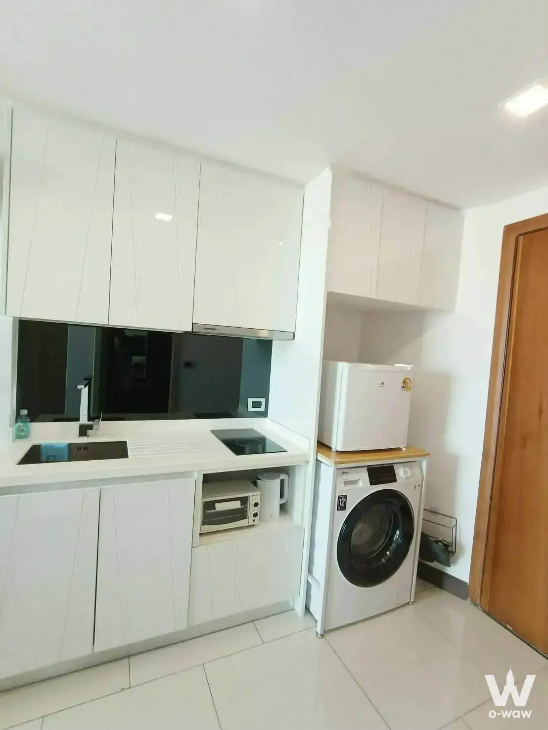 Condo with 1 bedroom for rent at The Peak Towers — photo 3 of 4