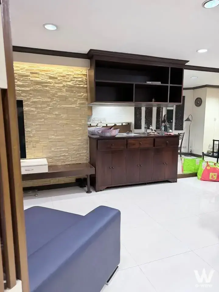 Condo with 2 bedrooms for rent at Witthayu Complex — photo 4 of 5
