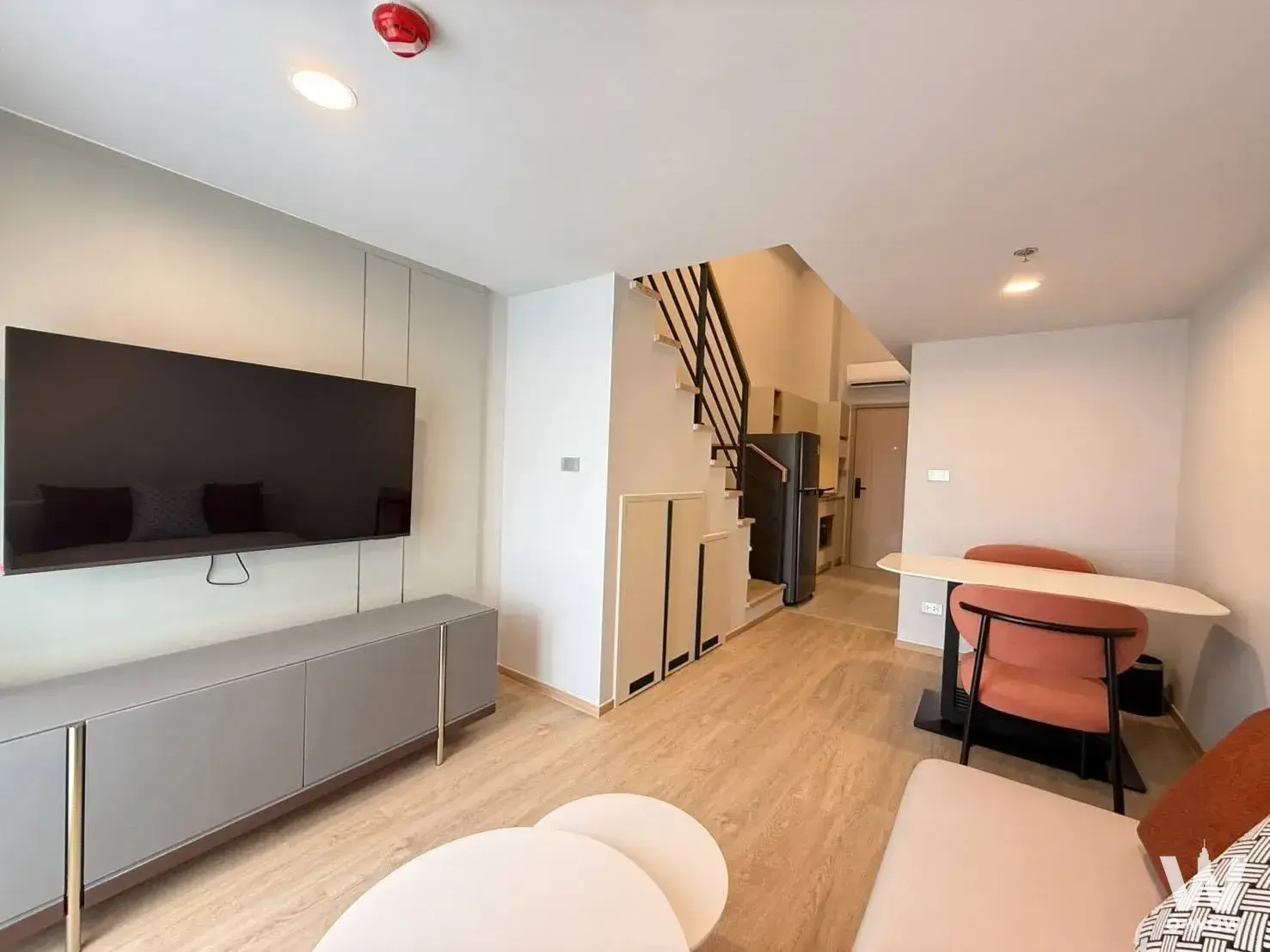 Commercial with 1 bedroom for rent at Culture Chula — photo 1 of 5