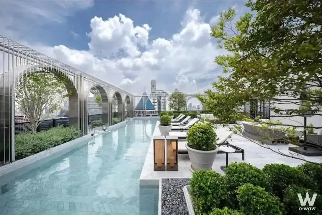 Condo with 2 bedrooms for rent at The Reserve Sathorn — photo 2 of 3