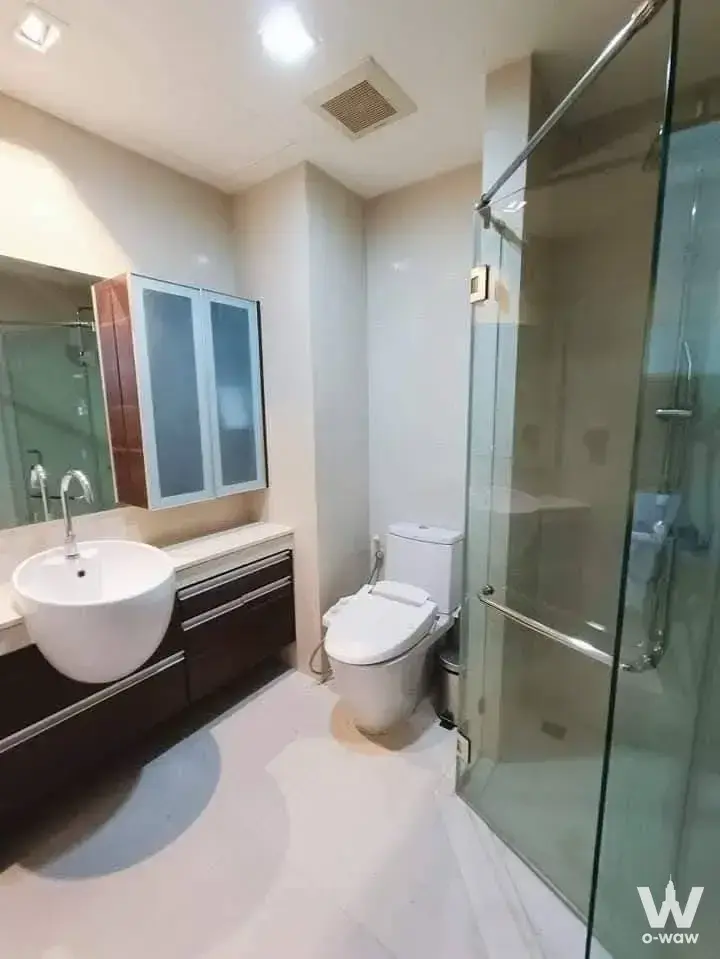 Condo with 1 bedroom for rent at Sky Walk Residences — photo 5 of 5