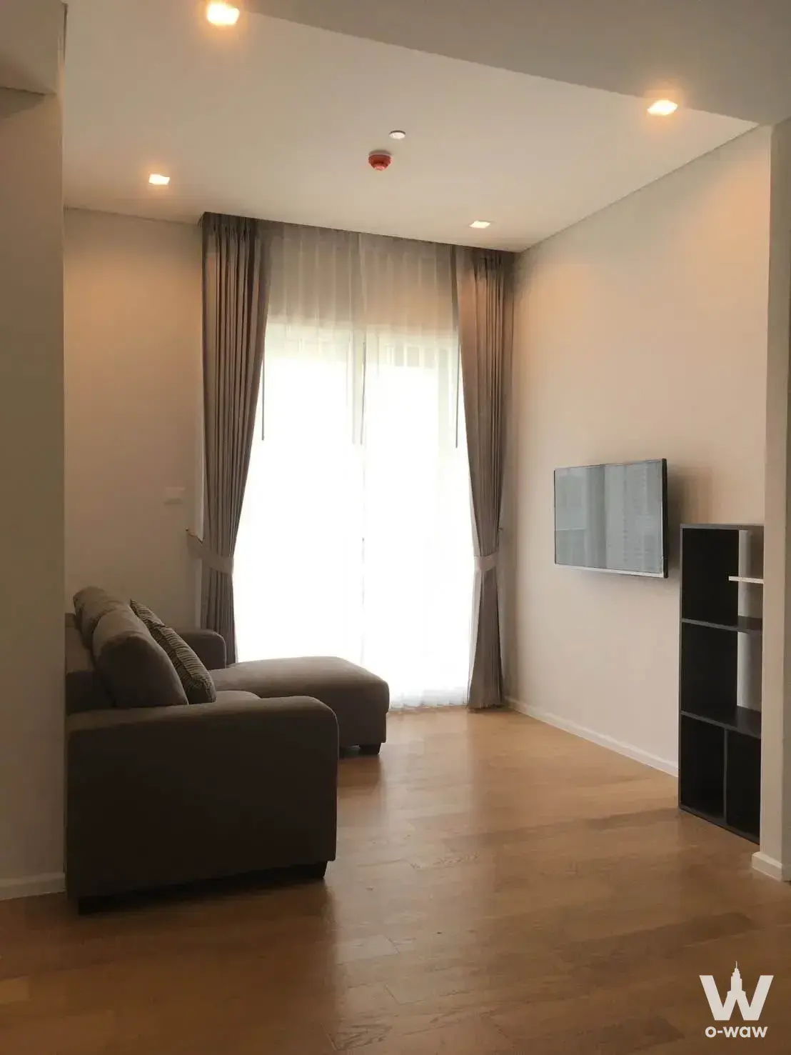 Condo with 3 bedrooms for rent at The Saint Residences — photo 1 of 5
