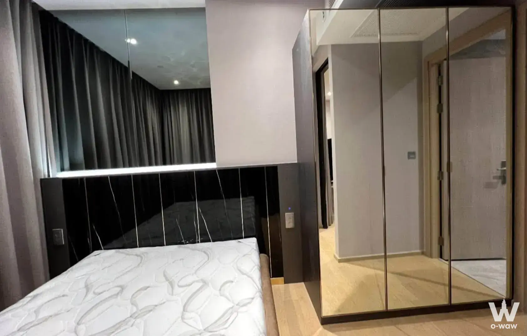 Condo with 1 bedroom for rent at ASHTON Asoke - Rama 9 — photo 2 of 4