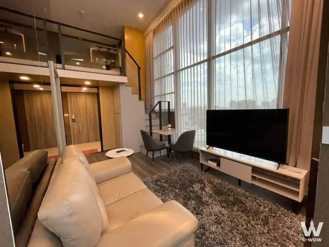 Condo with 2 bedrooms for rent at KnightsBridge Space Ratchayothin — photo 1 of 5