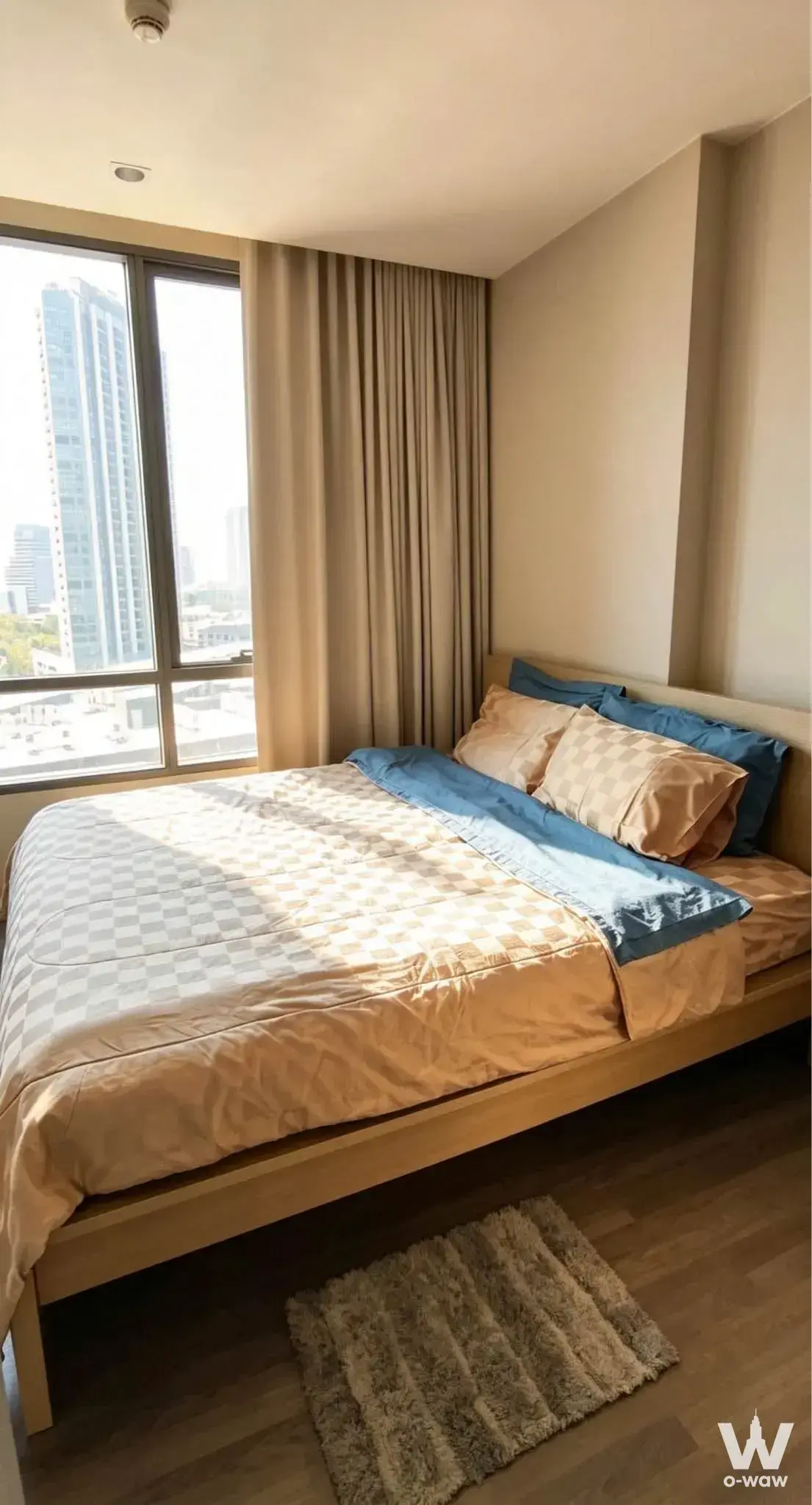 Condo with 1 bedroom for rent at The Room Sukhumvit 69 — photo 2 of 5